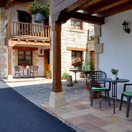 Llares Vakantiehuis Lerones